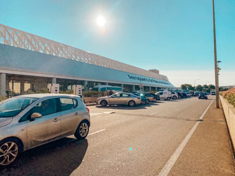 Top Ways to Travel from Palma Airport to Palma For First Timers